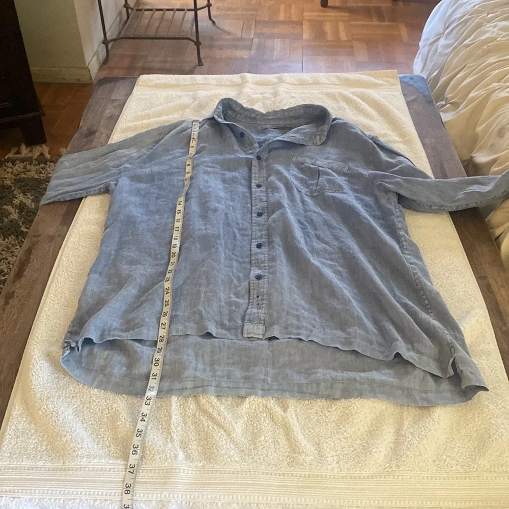 Raffi 100% linen luxury blouse or tunic. Beautiful baby blue color. - Picture 12 of 14